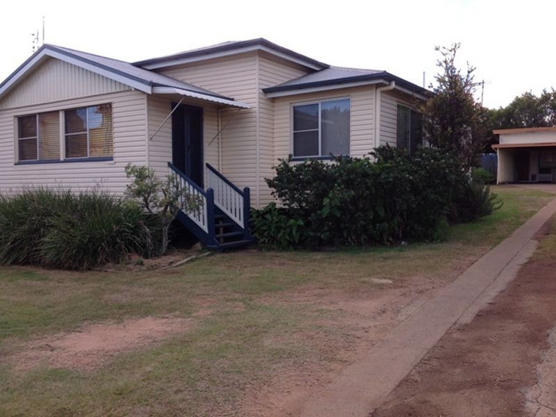 114 Haly Street, Kingaroy QLD 4610
