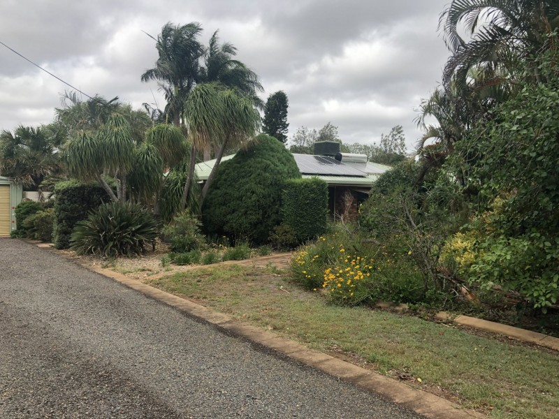11 Grant Avenue, Kingaroy QLD 4610