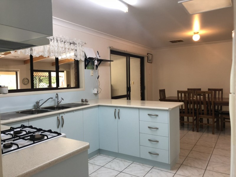 11 Grant Avenue, Kingaroy QLD 4610