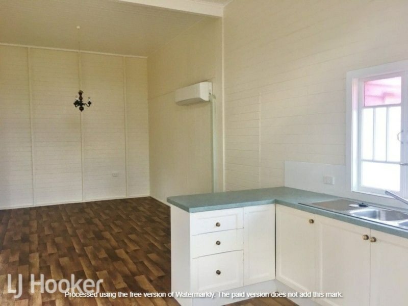 2/281 Haly Street, Kingaroy QLD 4610