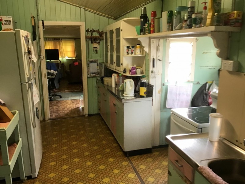 80 Pring Street, Wondai QLD 4606