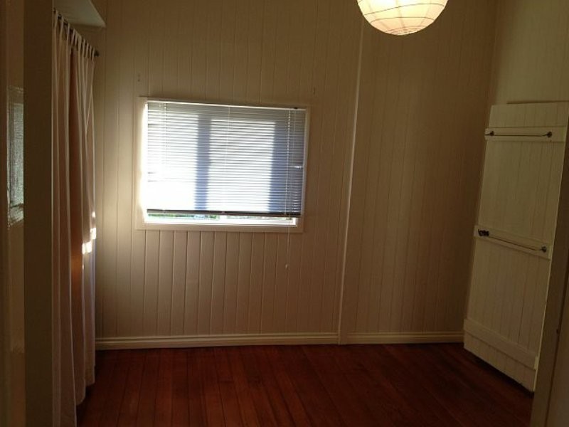 37 Gore Street, Murgon QLD 4605