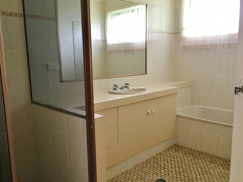 6 Cowie Drive, Kingaroy QLD 4610