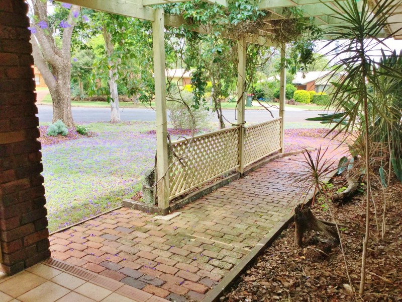6 Cowie Drive, Kingaroy QLD 4610