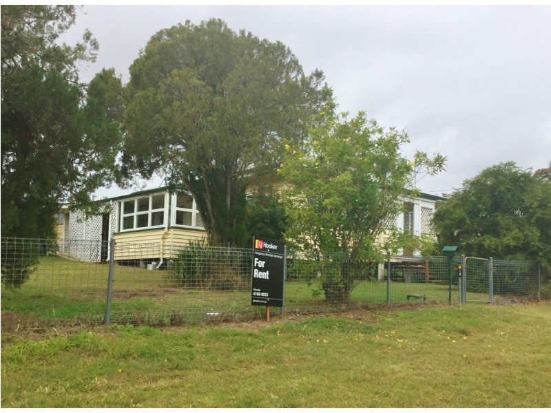 12-14 Beresford Street, Proston QLD 4613