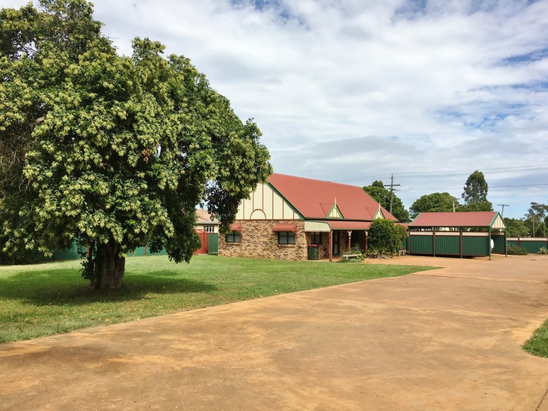 36 Walter Road, Kingaroy QLD 4610