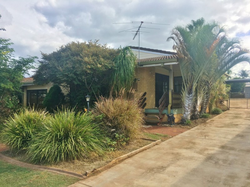 5 Windsor Circle, Kingaroy QLD 4610