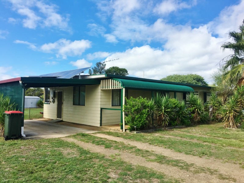 20 Cairns Street, Nanango QLD 4615