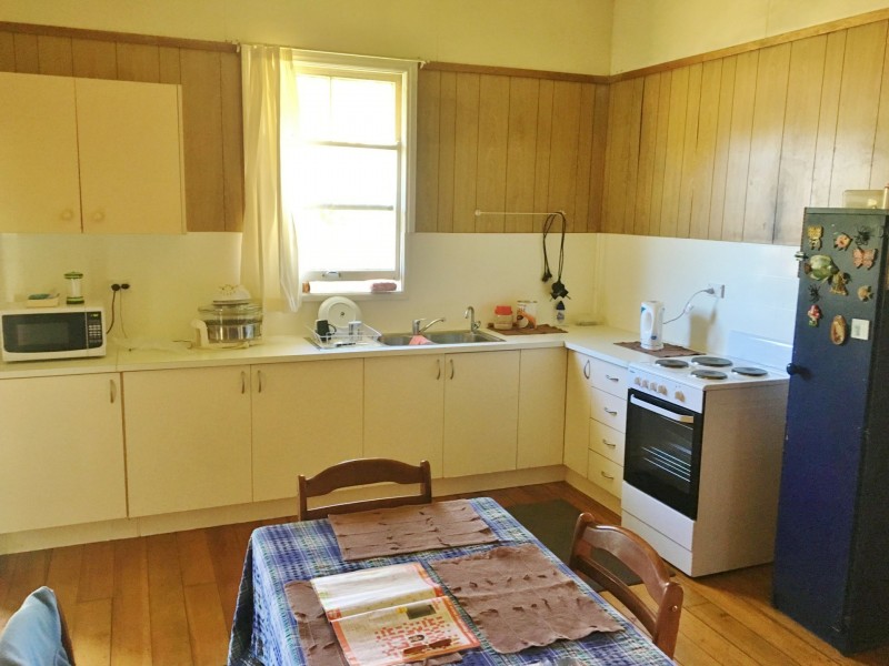 4 Alfred Street, Nanango QLD 4615