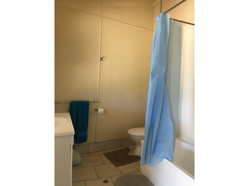 4 Alfred Street, Nanango QLD 4615