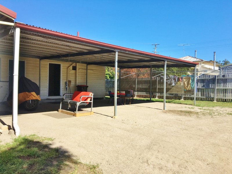 4 Alfred Street, Nanango QLD 4615