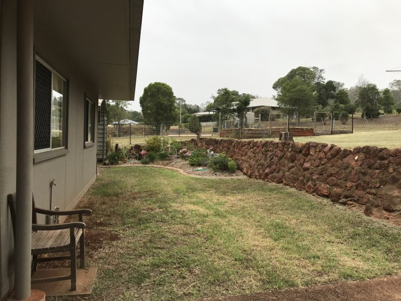 25 Moore Street, Kingaroy QLD 4610