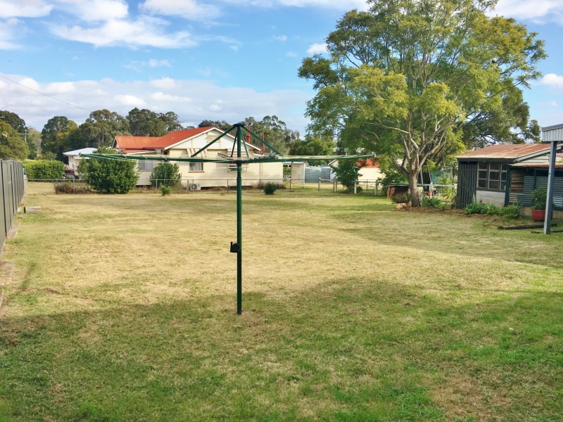 77 Haly Street, Kingaroy QLD 4610