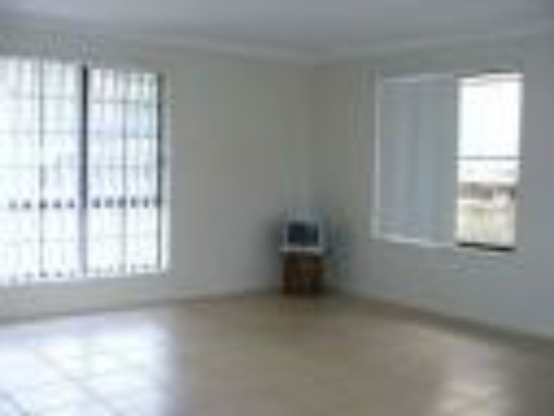 5 Burns Crs, Wondai QLD 4606