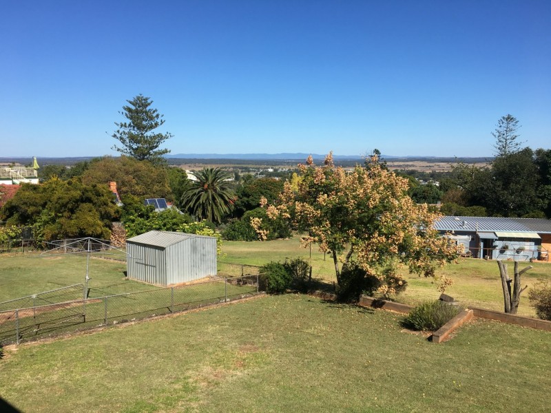 29 Moonya Street, Kingaroy QLD 4610