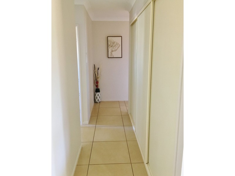 33-35 Premier Drive, Kingaroy QLD 4610