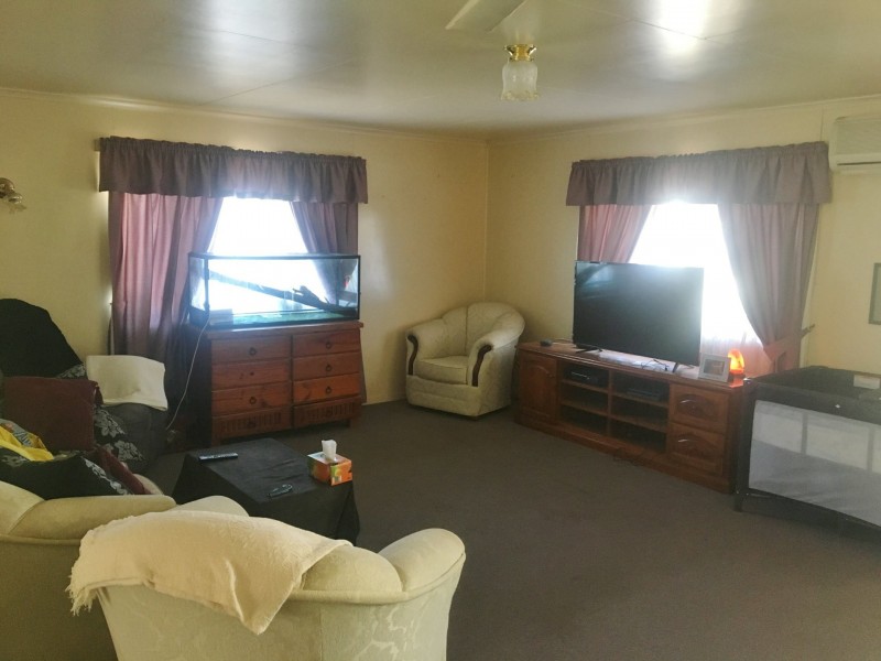 97 Pring Street, Wondai QLD 4606