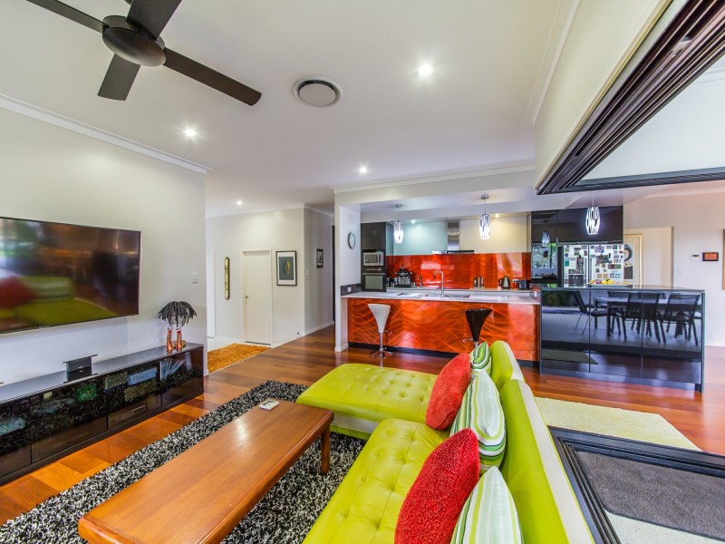 66 Webster Street, Kingaroy QLD 4610