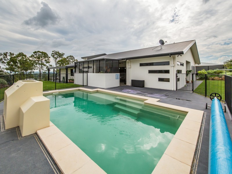 66 Webster Street, Kingaroy QLD 4610