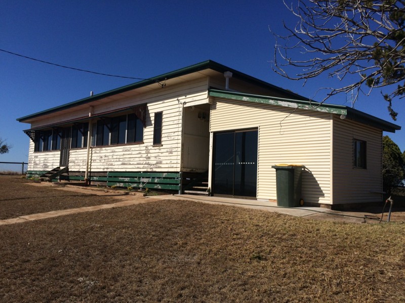 33 Hoffmanns Road, Wondai QLD 4606