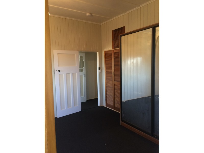 33 Hoffmanns Road, Wondai QLD 4606