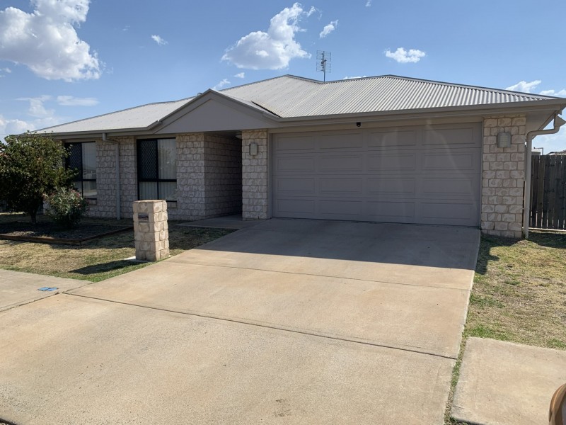 20A Parkside Drive, Kingaroy QLD 4610