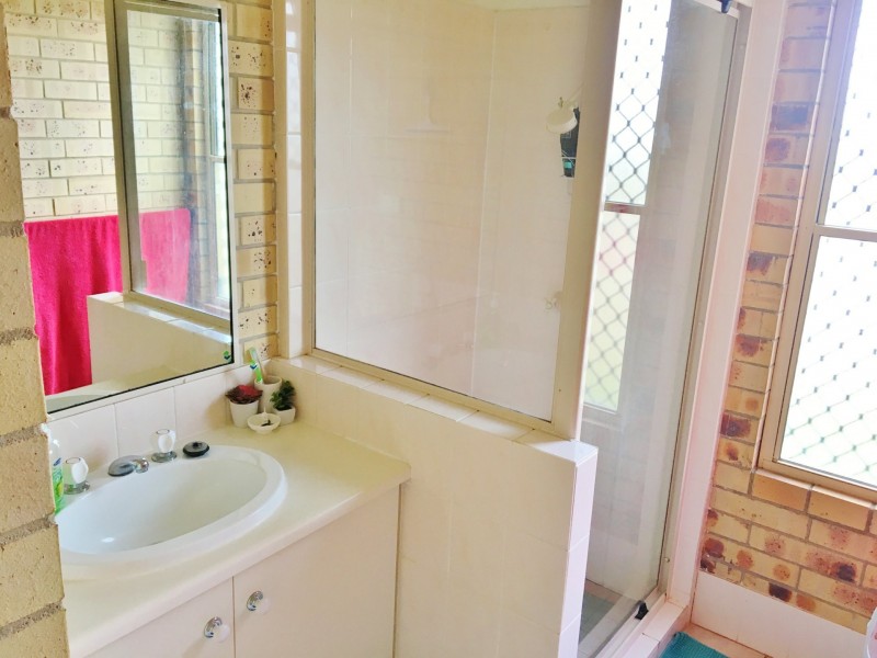 22 Windsor Circle, Kingaroy QLD 4610