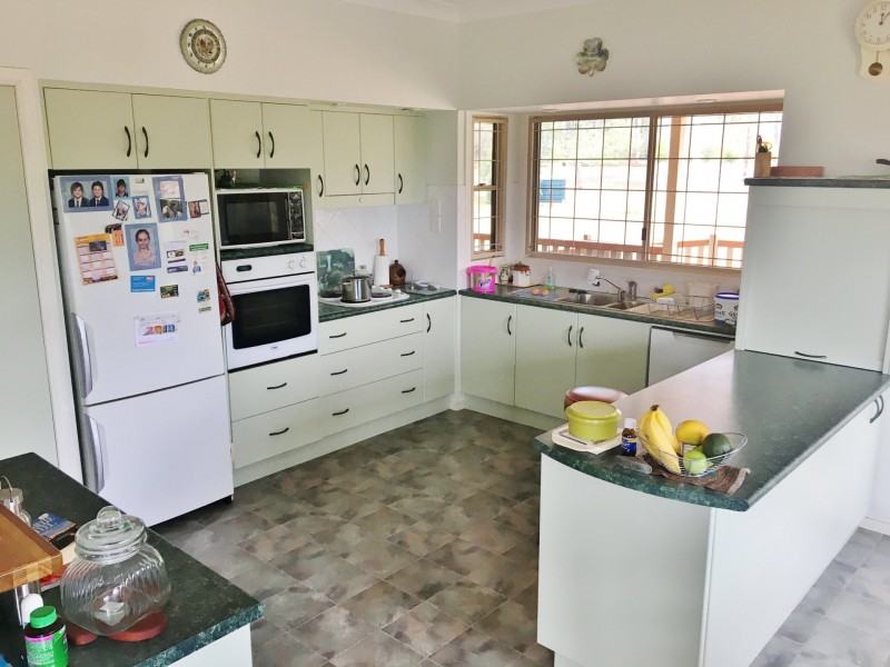 7 Noel Street, Kingaroy QLD 4610
