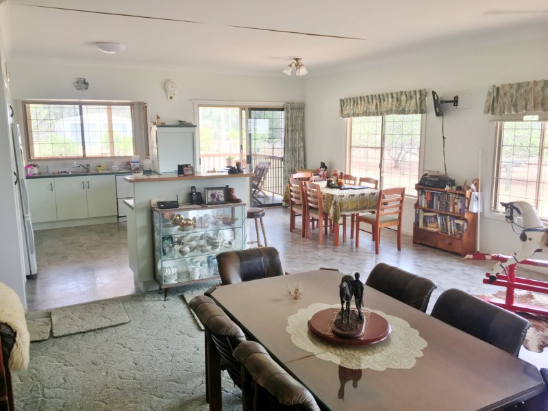 7 Noel Street, Kingaroy QLD 4610