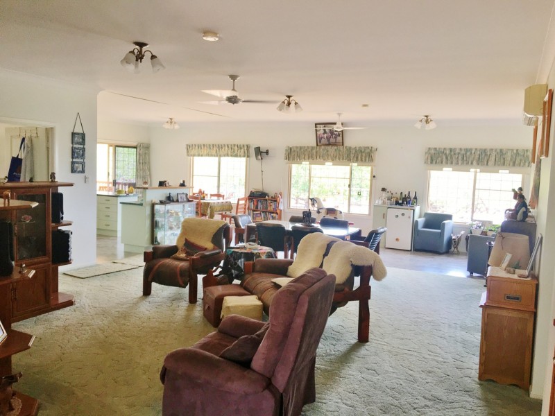 7 Noel Street, Kingaroy QLD 4610