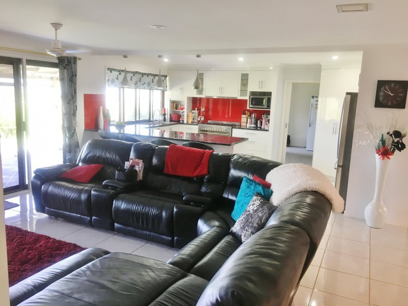 29 Coral Street, Kingaroy QLD 4610