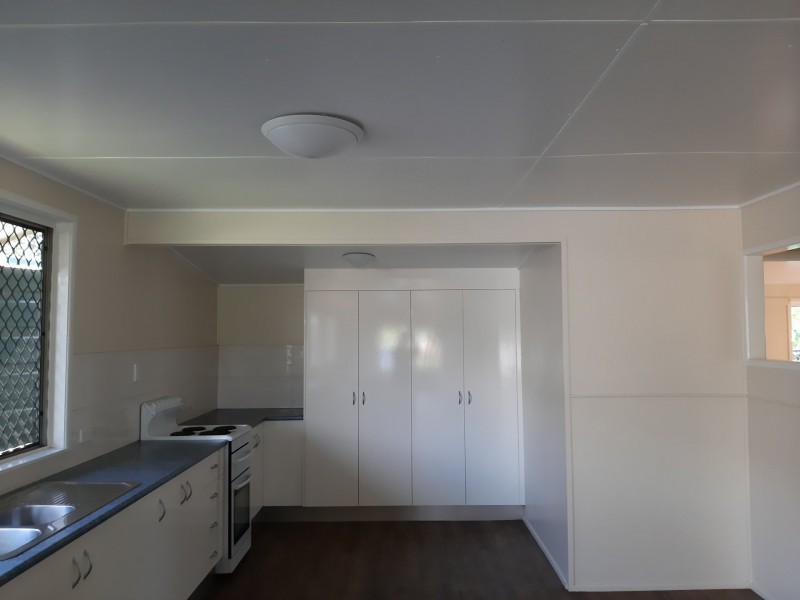210 Seifert Street, Crawford QLD 4610