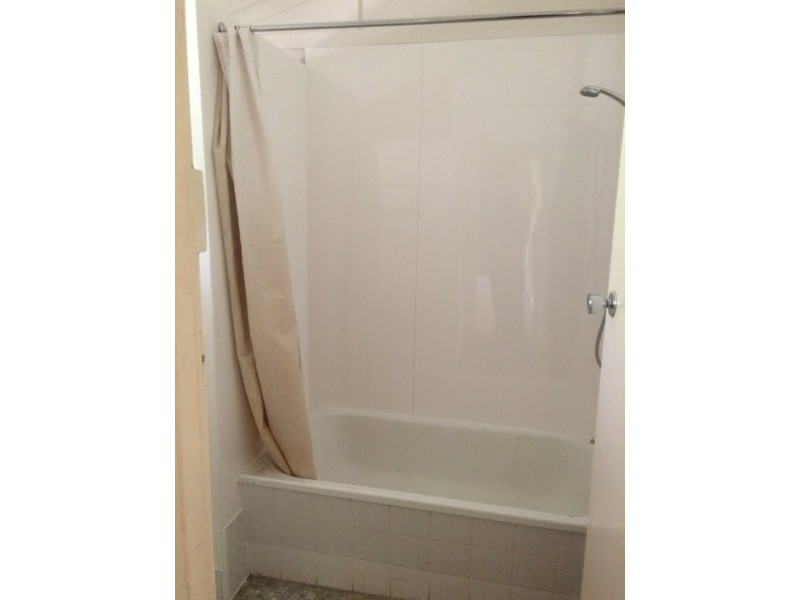 76 Mackenzie Street, Wondai QLD 4606