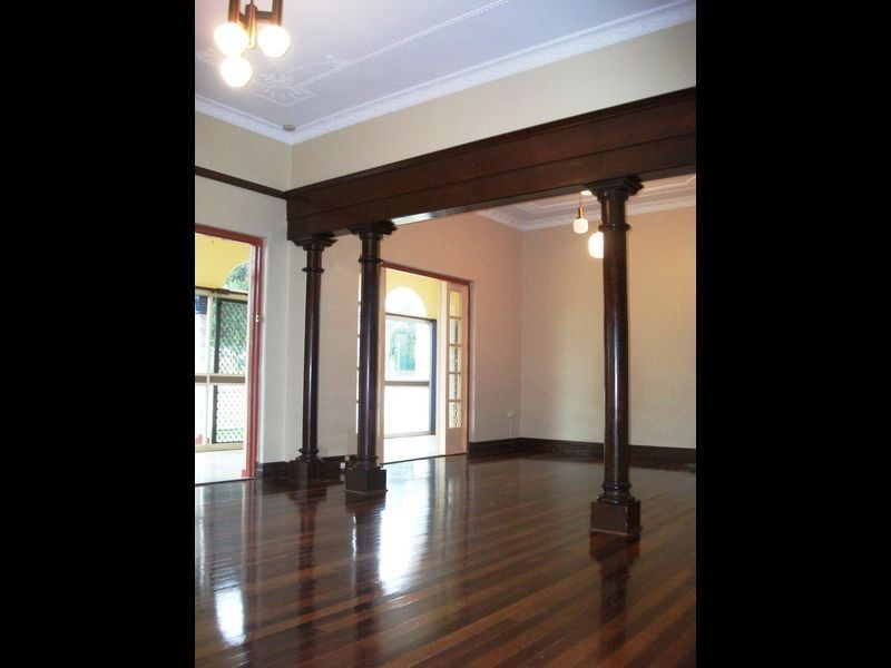 15 Gooyong Street, Kingaroy QLD 4610