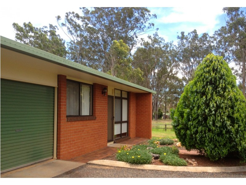 4/30 knight Street, Kingaroy QLD 4610