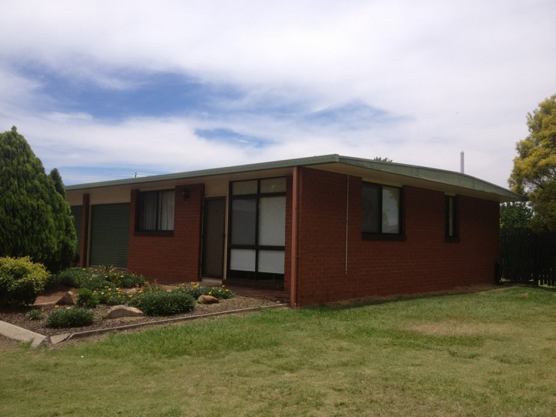 4/30 knight Street, Kingaroy QLD 4610