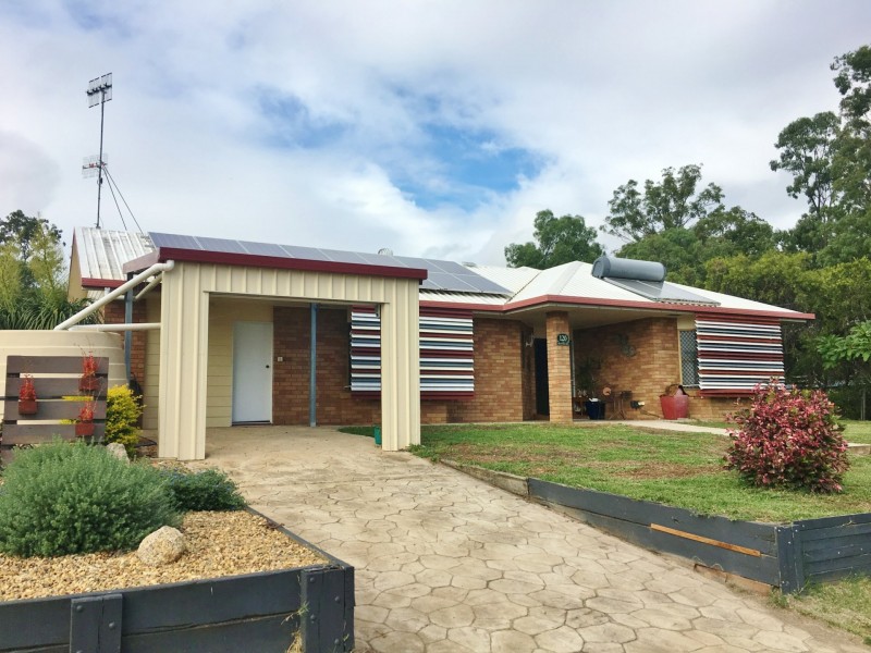 120 Baynes Street, Wondai QLD 4606