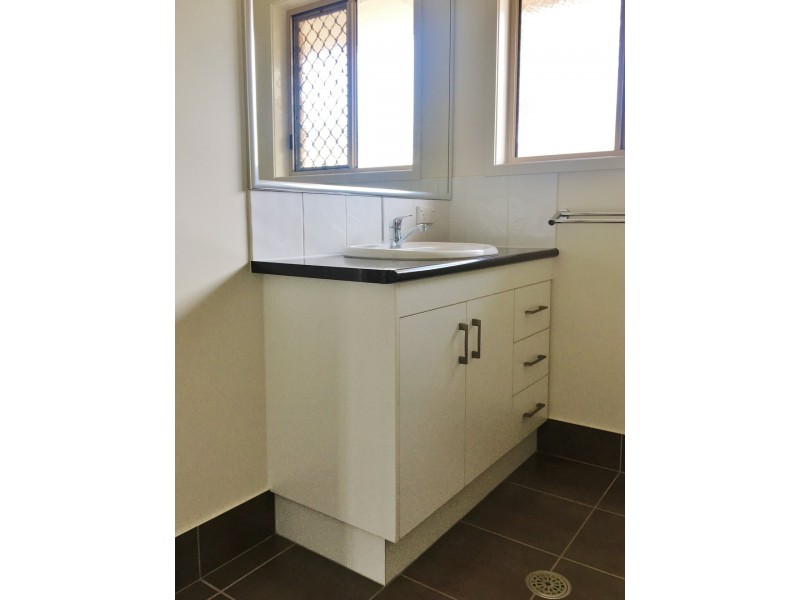 110 Pring Street, Wondai QLD 4606