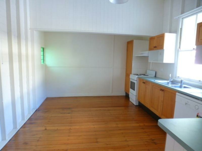 16 Edward Street, Kingaroy QLD 4610