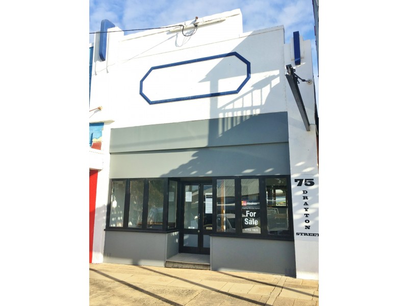 75 Drayton Street, Nanango QLD 4615