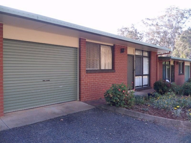 2/30 Knight Street, Kingaroy QLD 4610