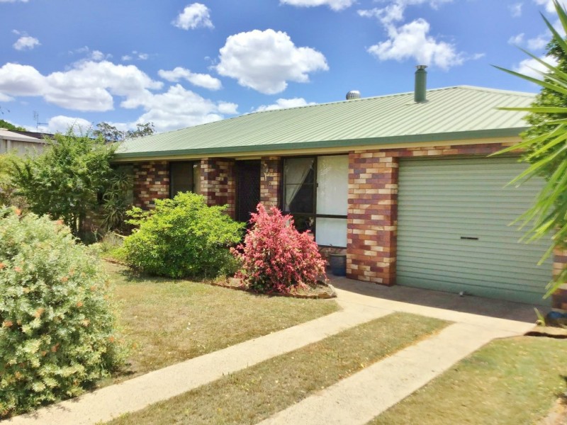 17 Burns Crs, Wondai QLD 4606