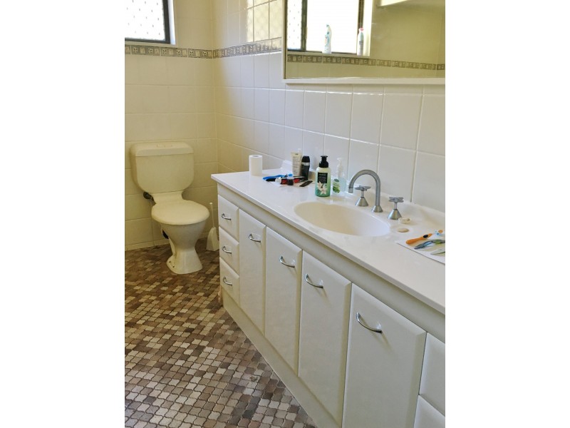 83 Moore Street, Kingaroy QLD 4610