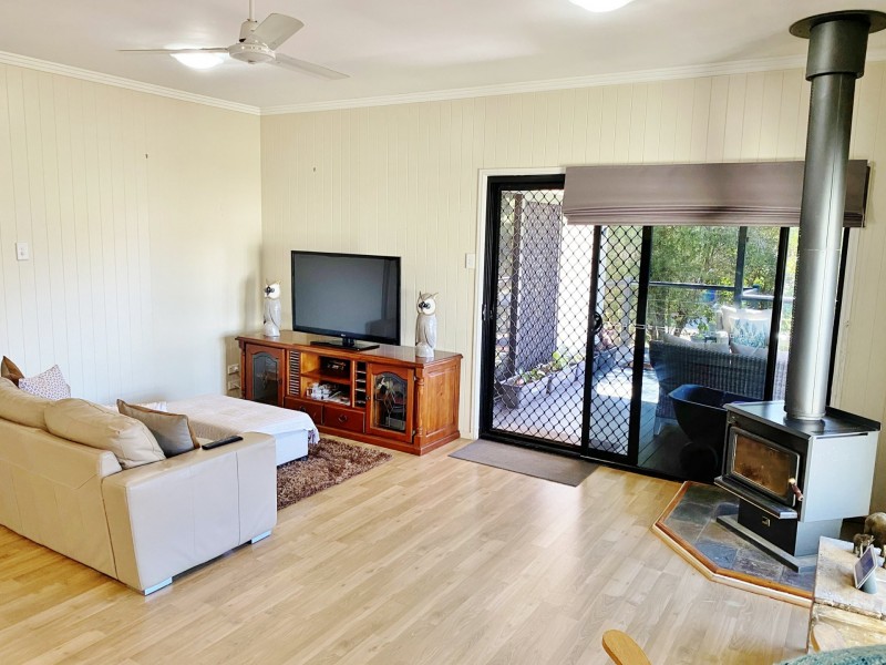 33 Sonaree Drive, Kingaroy QLD 4610