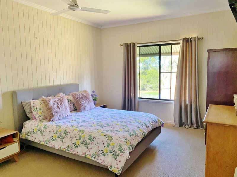 33 Sonaree Drive, Kingaroy QLD 4610