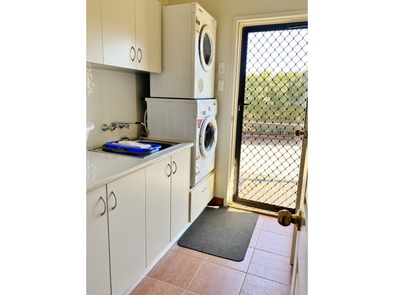 33 Sonaree Drive, Kingaroy QLD 4610