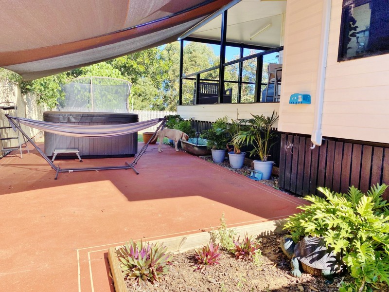 33 Sonaree Drive, Kingaroy QLD 4610