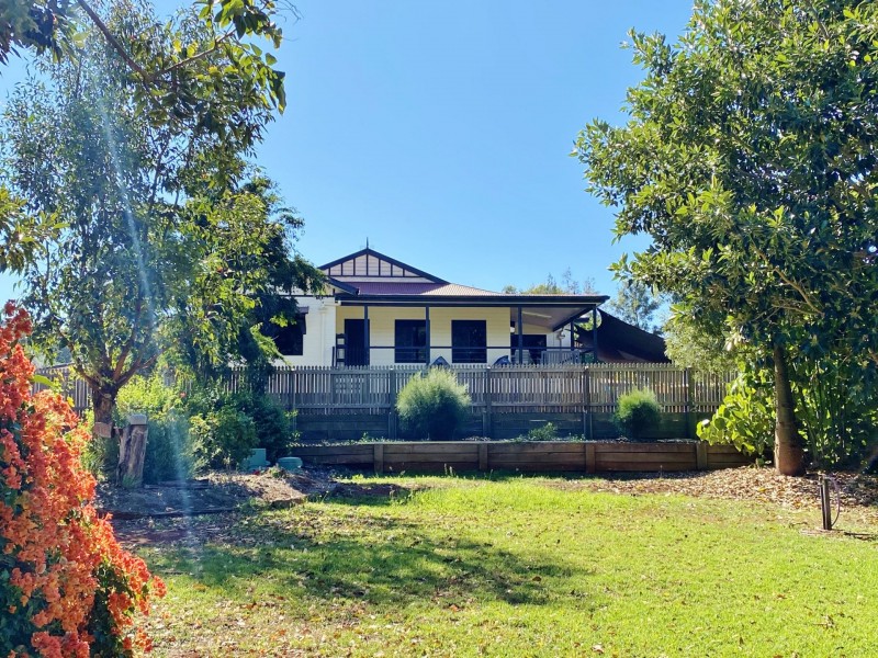 33 Sonaree Drive, Kingaroy QLD 4610