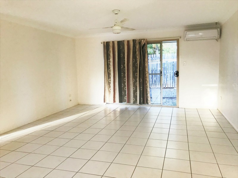 Unit 3/32 Greenview road, Wondai QLD 4606