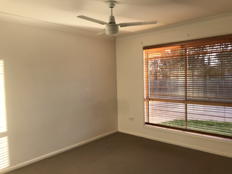 Unit 3/32 Greenview road, Wondai QLD 4606